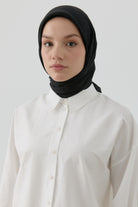 Nevgül Jakar Naturel Eşarp - Siyah TUGBA