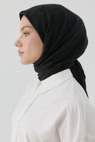 Nevgül Jakar Naturel Eşarp - Siyah TUGBA