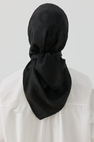 Nevgül Jakar Naturel Eşarp - Siyah TUGBA