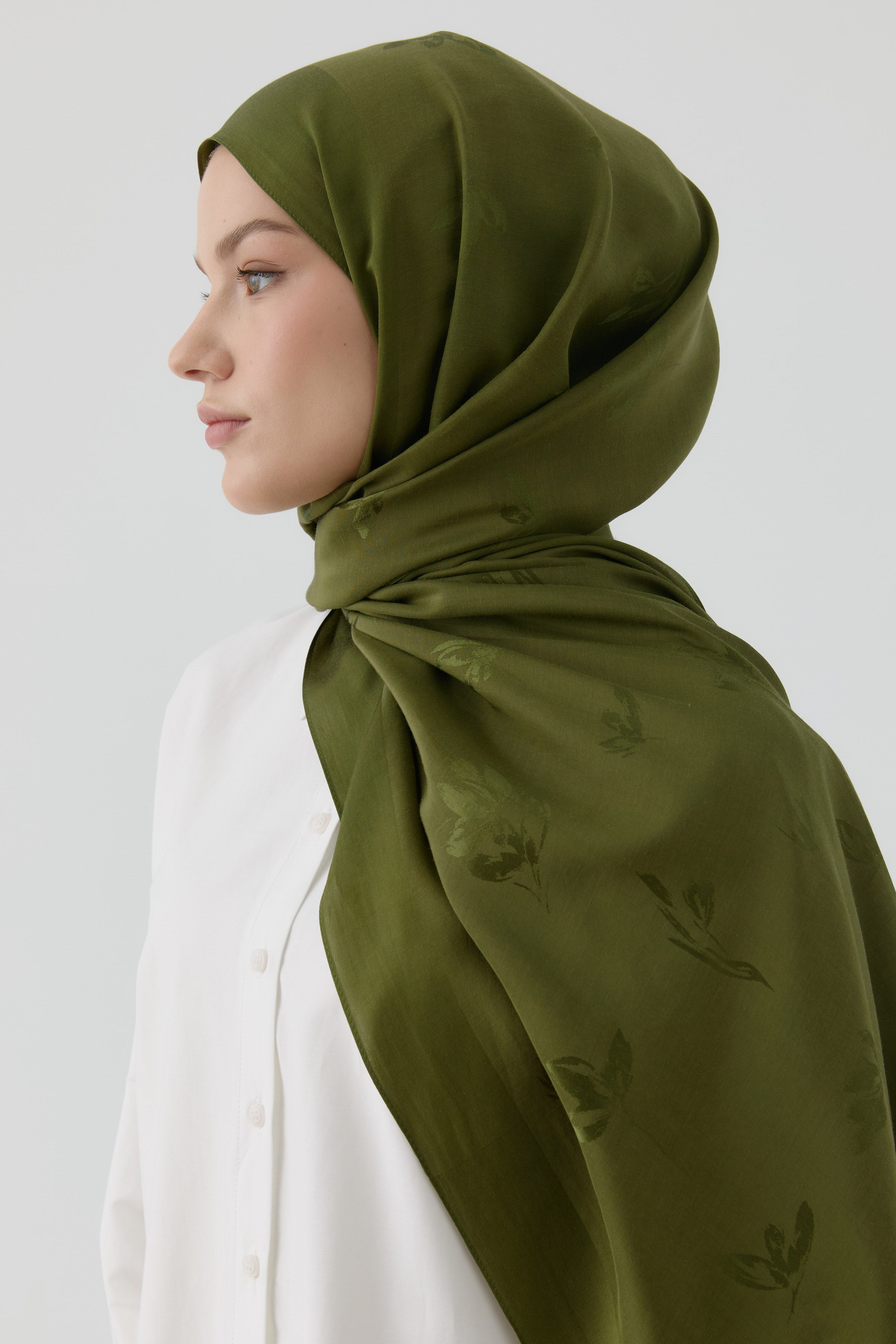 Buket Jakar Naturel Şal - Haki TUGBA