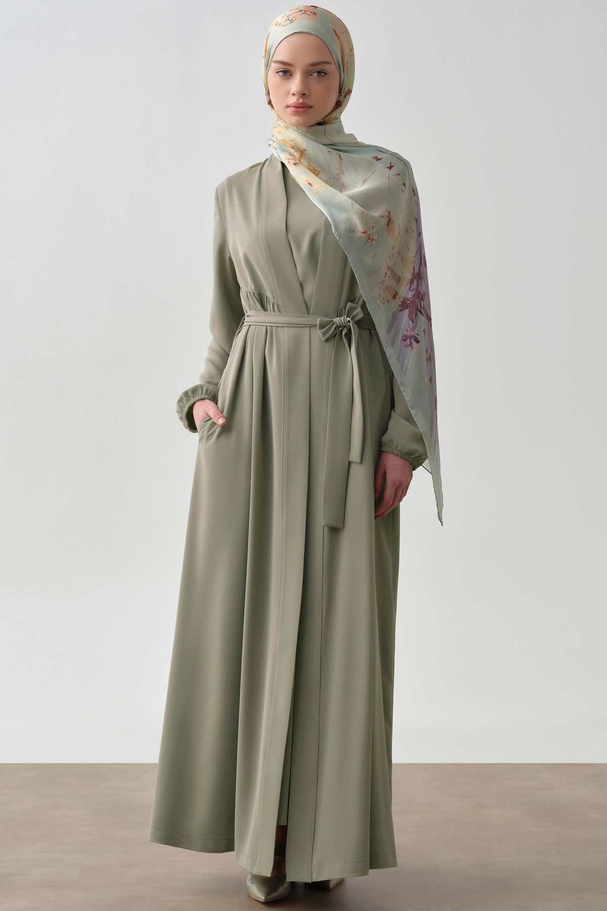 Pleated Waist Belted Abaya - Mint