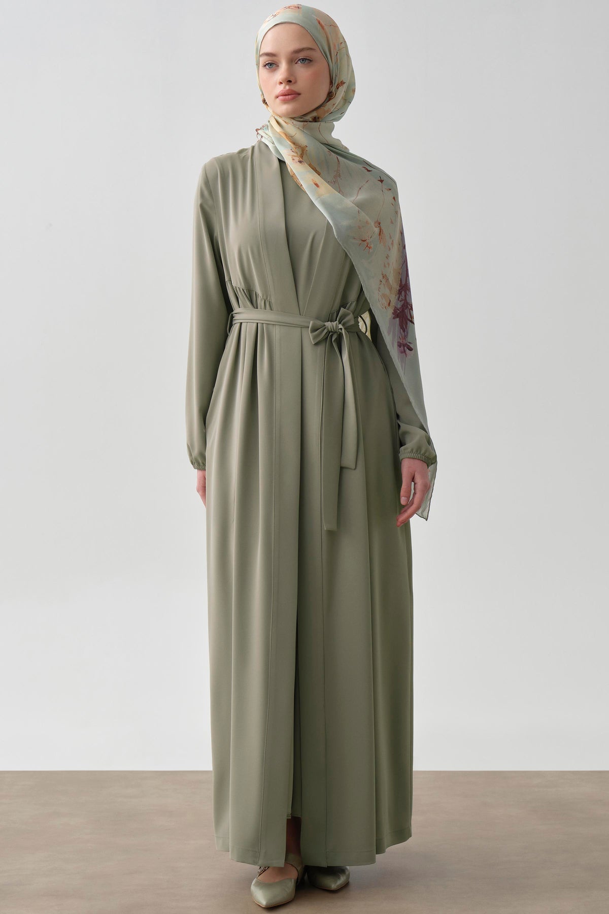Büzgülü Beli Kuşaklı Abaya - Mint TUGBA