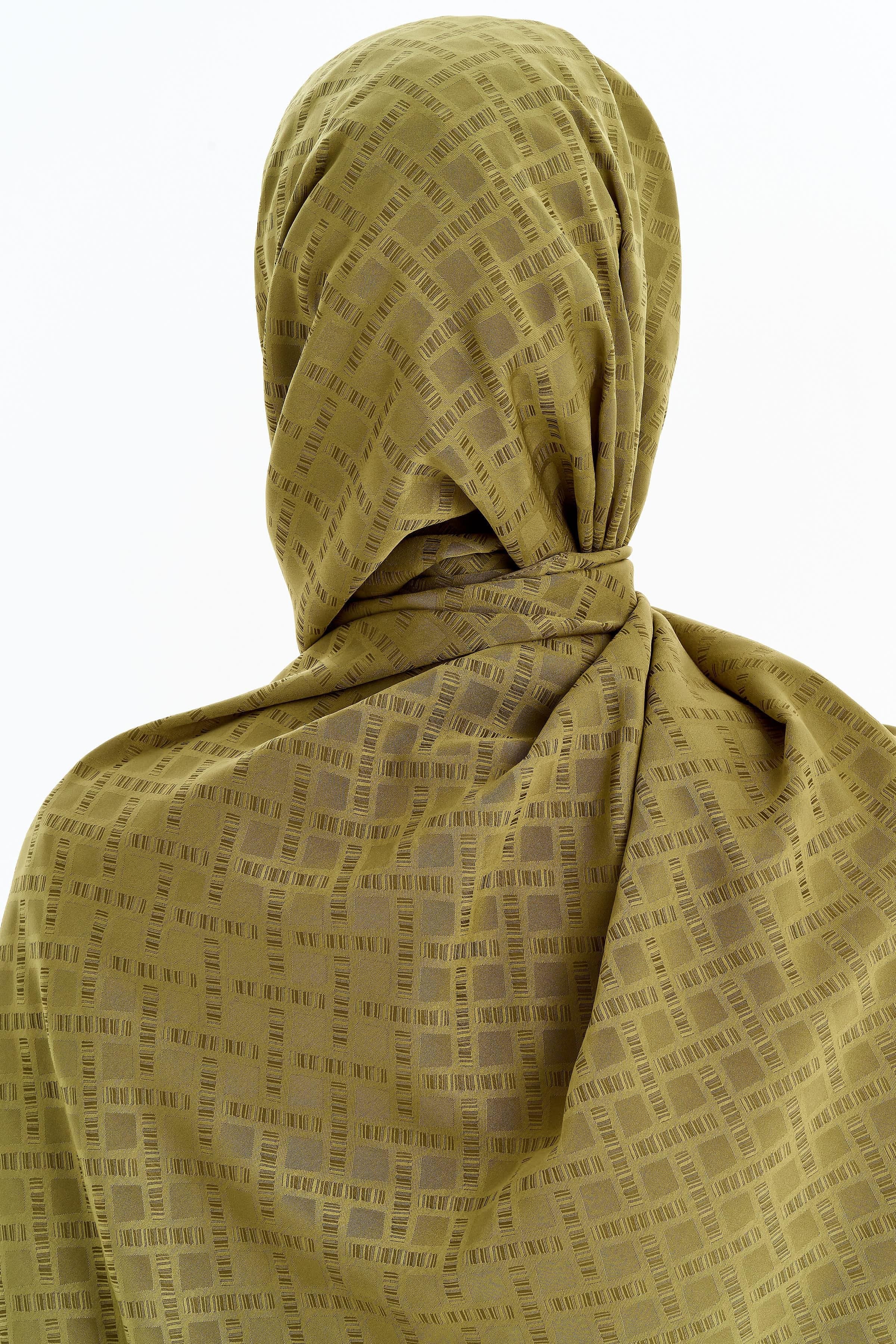 Kare Desen Capri Şal - Haki TUGBA