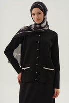 Cepleri Çizgi Detaylı Hırka - Siyah TUGBA