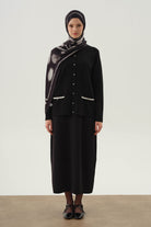 Cepleri Çizgi Detaylı Hırka - Siyah TUGBA