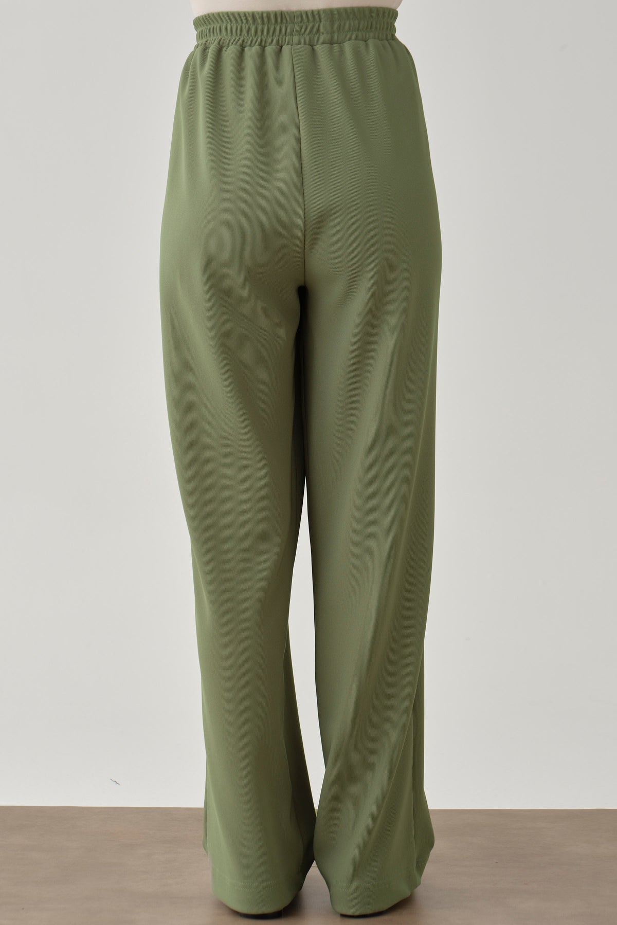 Cepli Boru Paça Örme Pantolon - Mint TUGBA