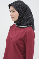 Çerçeveli Twill İpek Eşarp - Siyah TUGBA