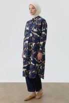 Çiçek Desenli Kemerli Tunik - Lacivert TUGBA