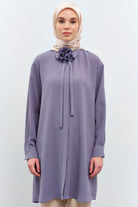 Çiçekli Kravat Detaylı Tunik - Lila TUGBA