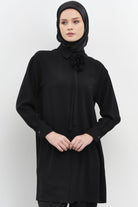 Çiçekli Kravat Detaylı Tunik - Siyah TUGBA