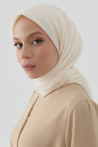 Dalga Desen Stil Eşarp - Ekru TUGBA