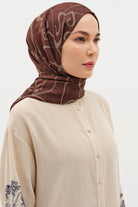 Dalga Desenli Floş Şal - Kahve TUGBA