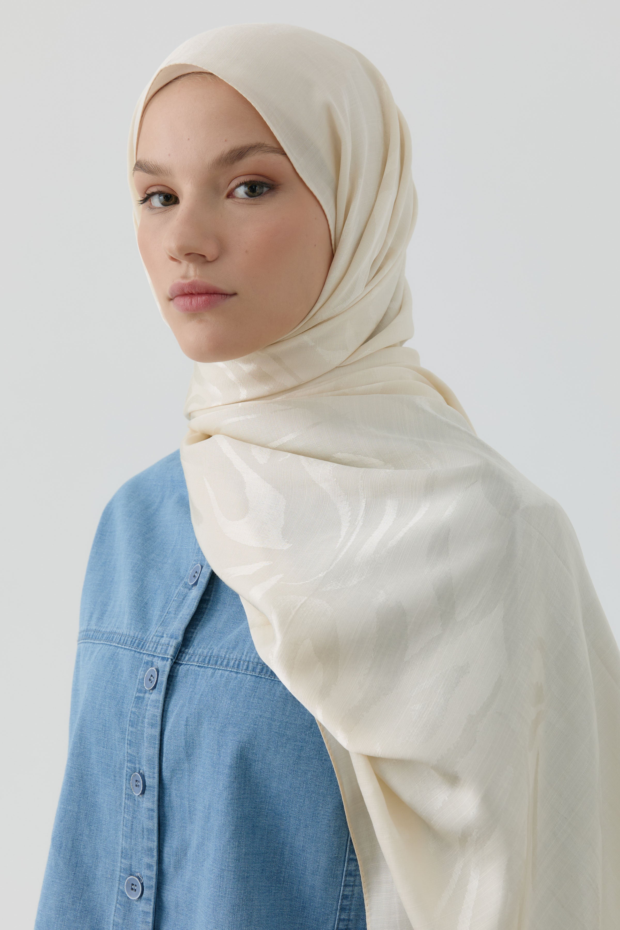 Dalgalı Nida Naturel Şal - Krem TUGBA