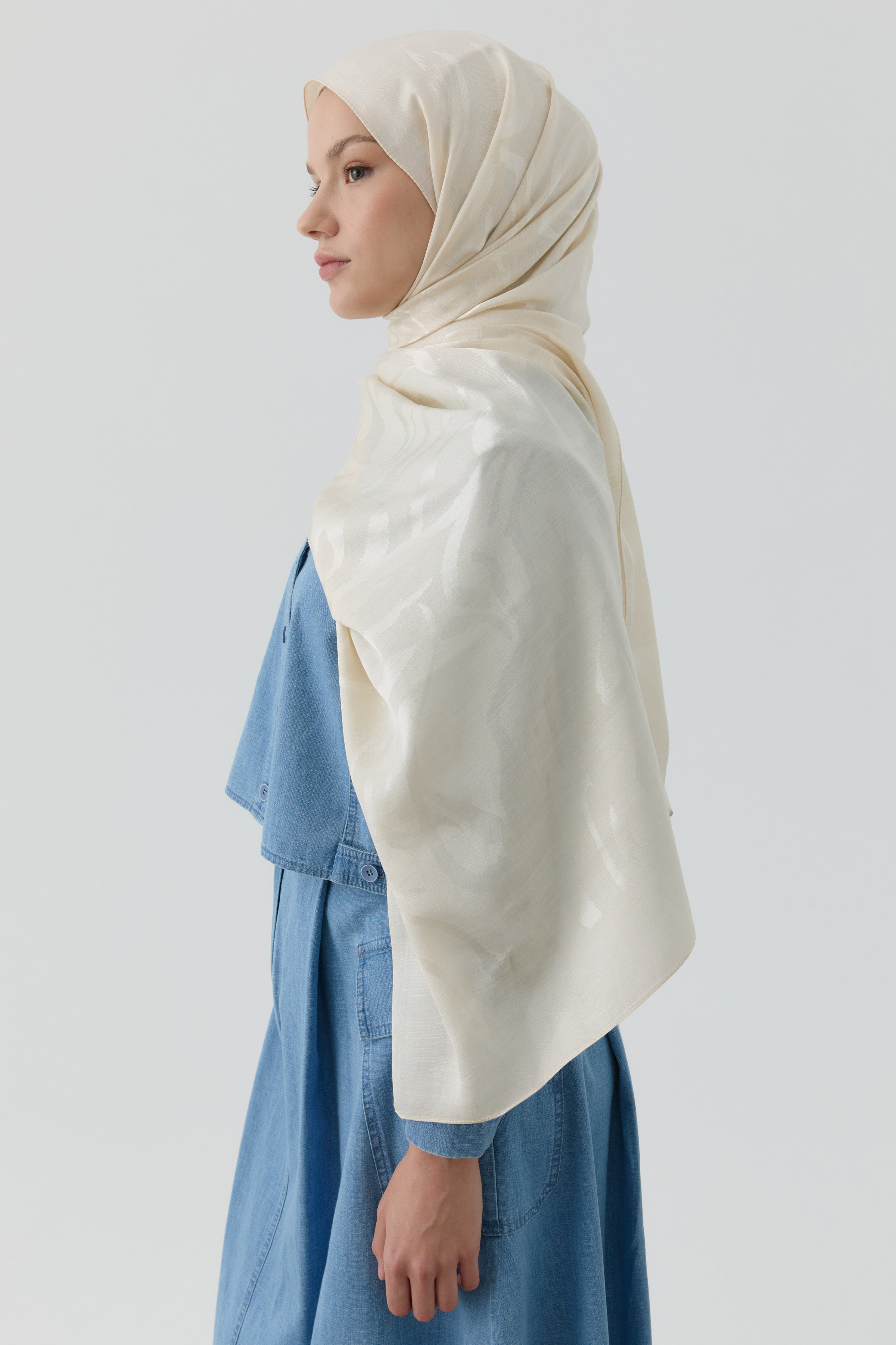 Dalgalı Nida Naturel Şal - Krem TUGBA