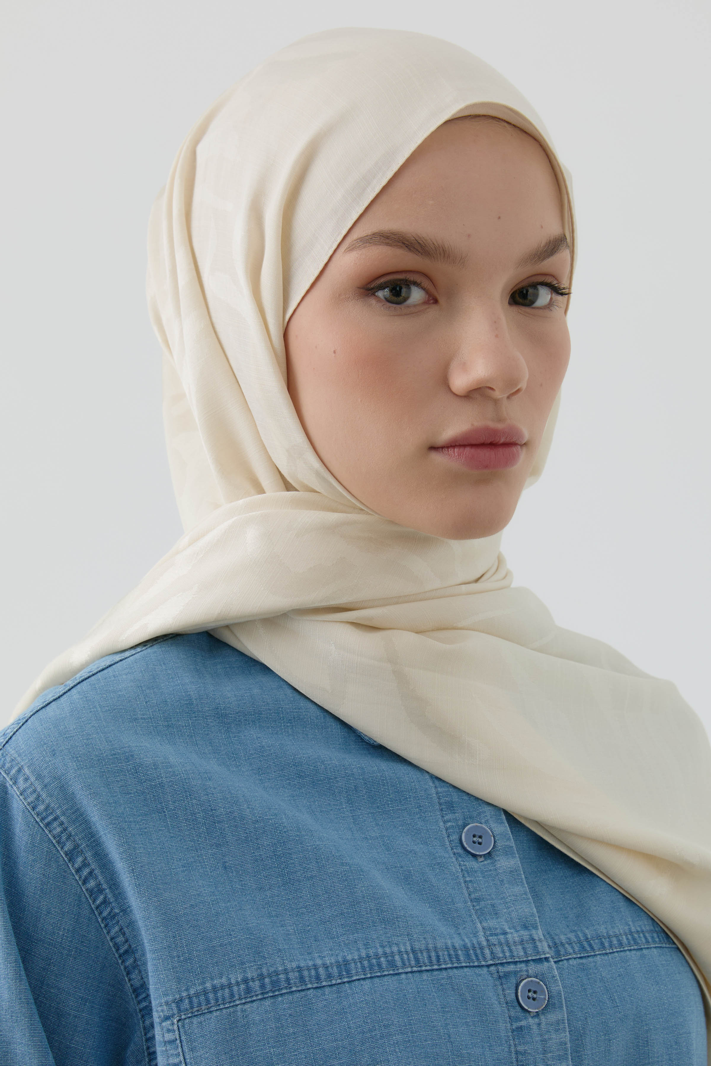 Dalgalı Nida Naturel Şal - Krem TUGBA