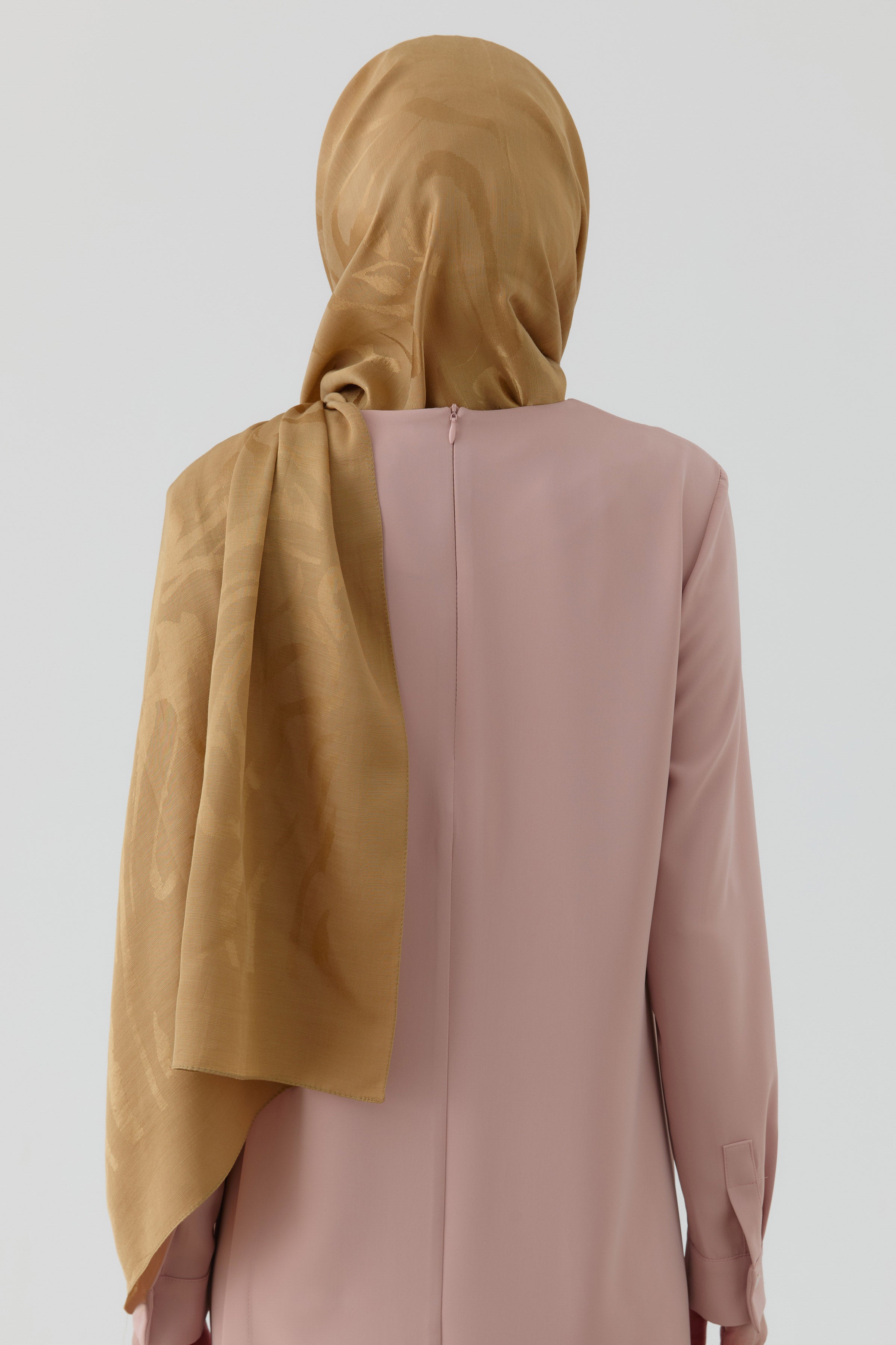 Dalgalı Nida Naturel Şal - Safran TUGBA