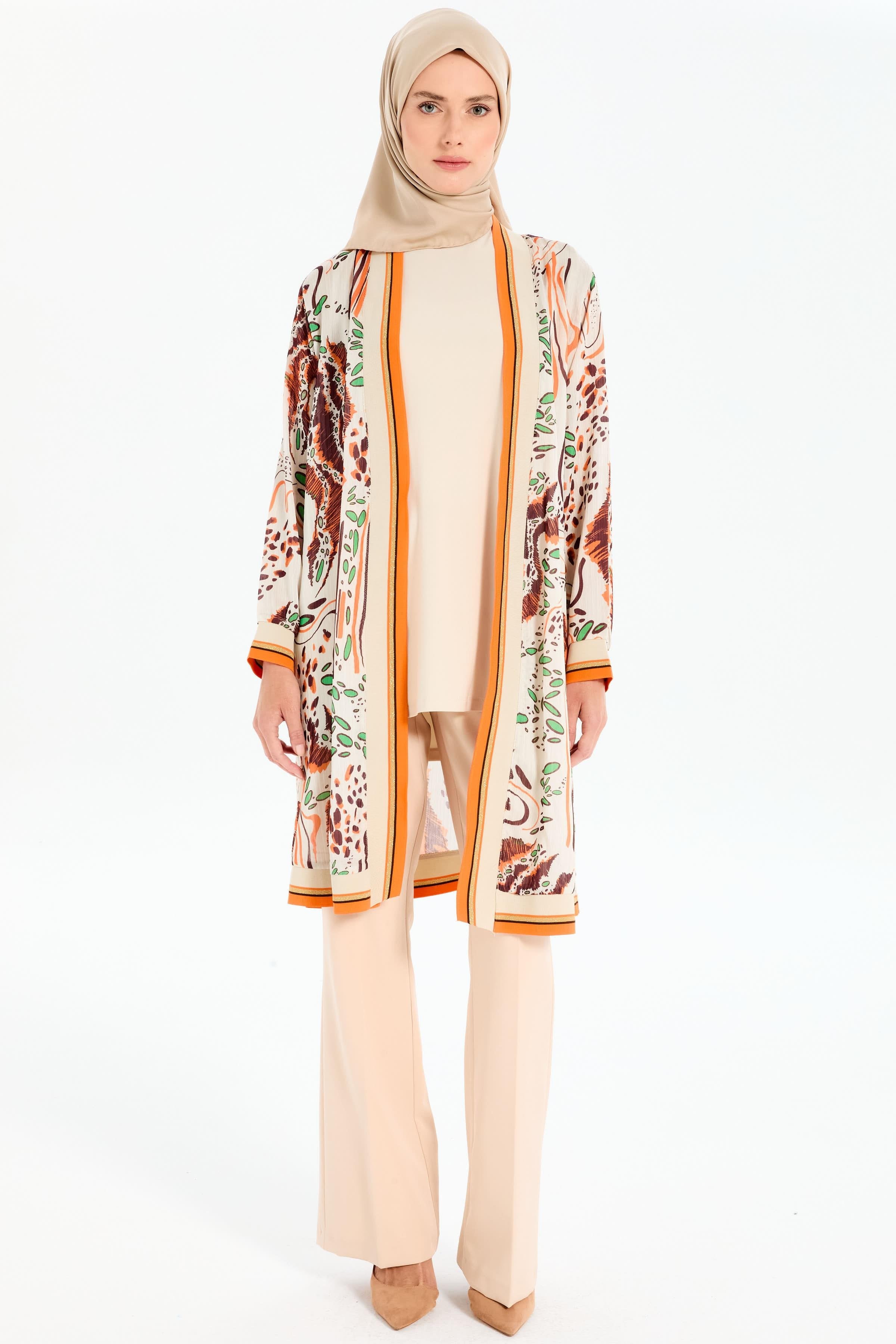 Desenli Şifon Ribana Detaylı İkili Takım - Bej TUGBA