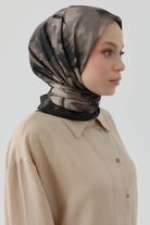 Desenli Twill İpek Eşarp - Kahve TUGBA