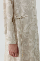 Desenli Yanlardan Bağlamalı Tunik - Bej TUGBA