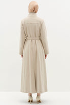 Dik Yakalı Beli Kuşaklı Manto - Ekru TUGBA