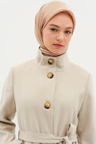 Dik Yakalı Beli Kuşaklı Manto - Ekru TUGBA