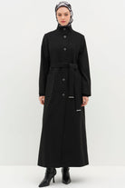 Dik Yakalı Beli Kuşaklı Manto - Siyah TUGBA