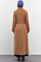 Dik Yakalı Beli Kuşaklı Manto - Tarçın TUGBA