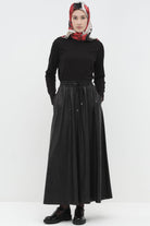 Dört Parçalı Cepli Etek - Siyah TUGBA