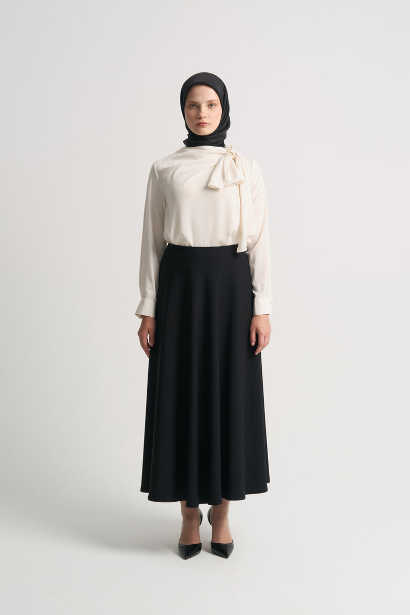 Ruffled Skirt - Black