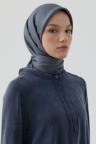 Etnik İkat Desenli Nida Naturel Eşarp - Füme TUGBA