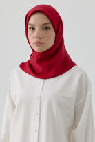 Etnik İkat Desenli Nida Naturel Eşarp - Kırmızı TUGBA