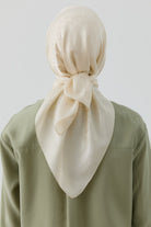 Etnik İkat Desenli Nida Naturel Eşarp - Krem TUGBA