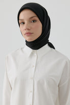 Etnik İkat Desenli Nida Naturel Eşarp - Siyah TUGBA