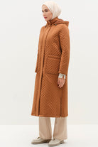 Fermuar Yırtmaçlı Kapitone Kaban - Taba TUGBA