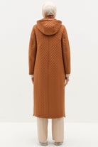 Fermuar Yırtmaçlı Kapitone Kaban - Taba TUGBA