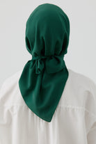 Floral Desen Kenar Detaylı Stil Eşarp - Zümrüt TUGBA