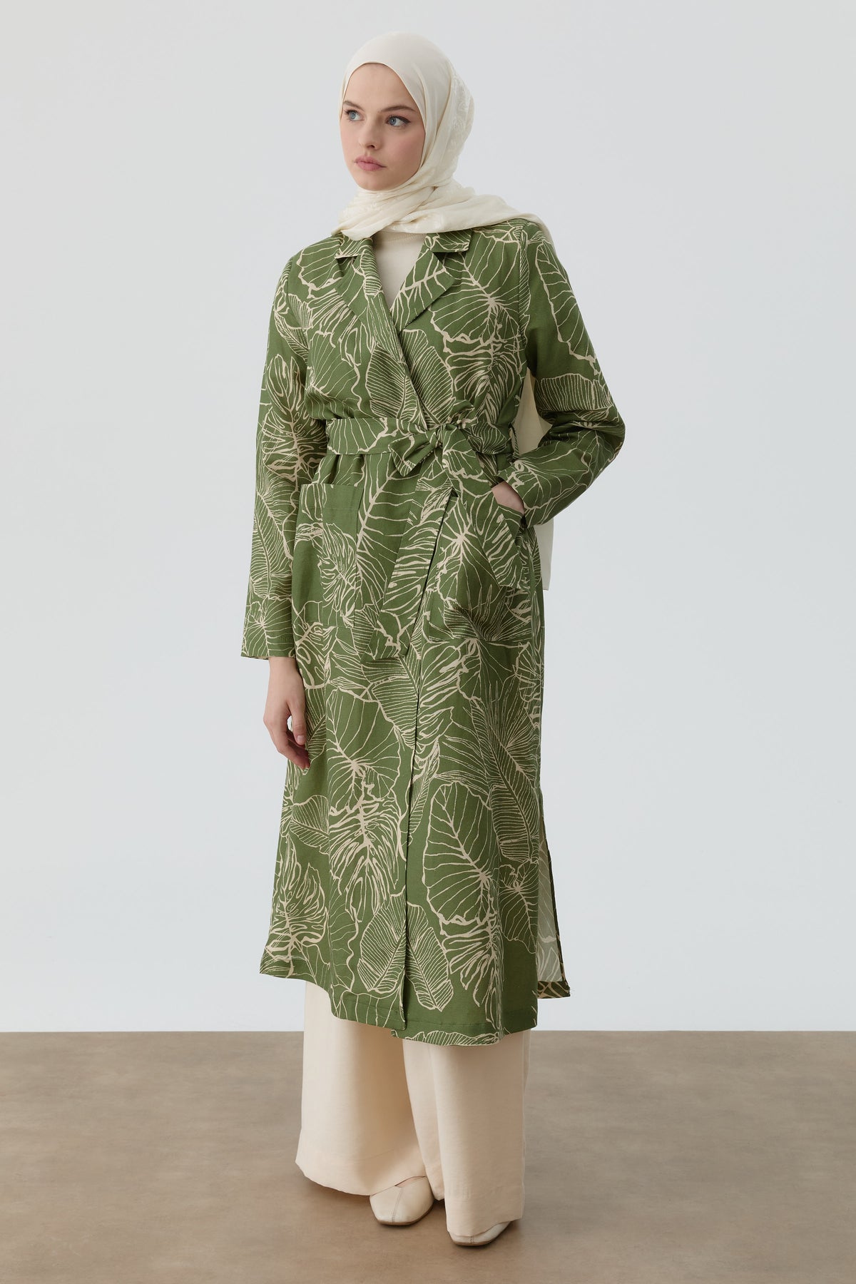 Floral Desenli Keten Trençkot - Yeşil TUGBA