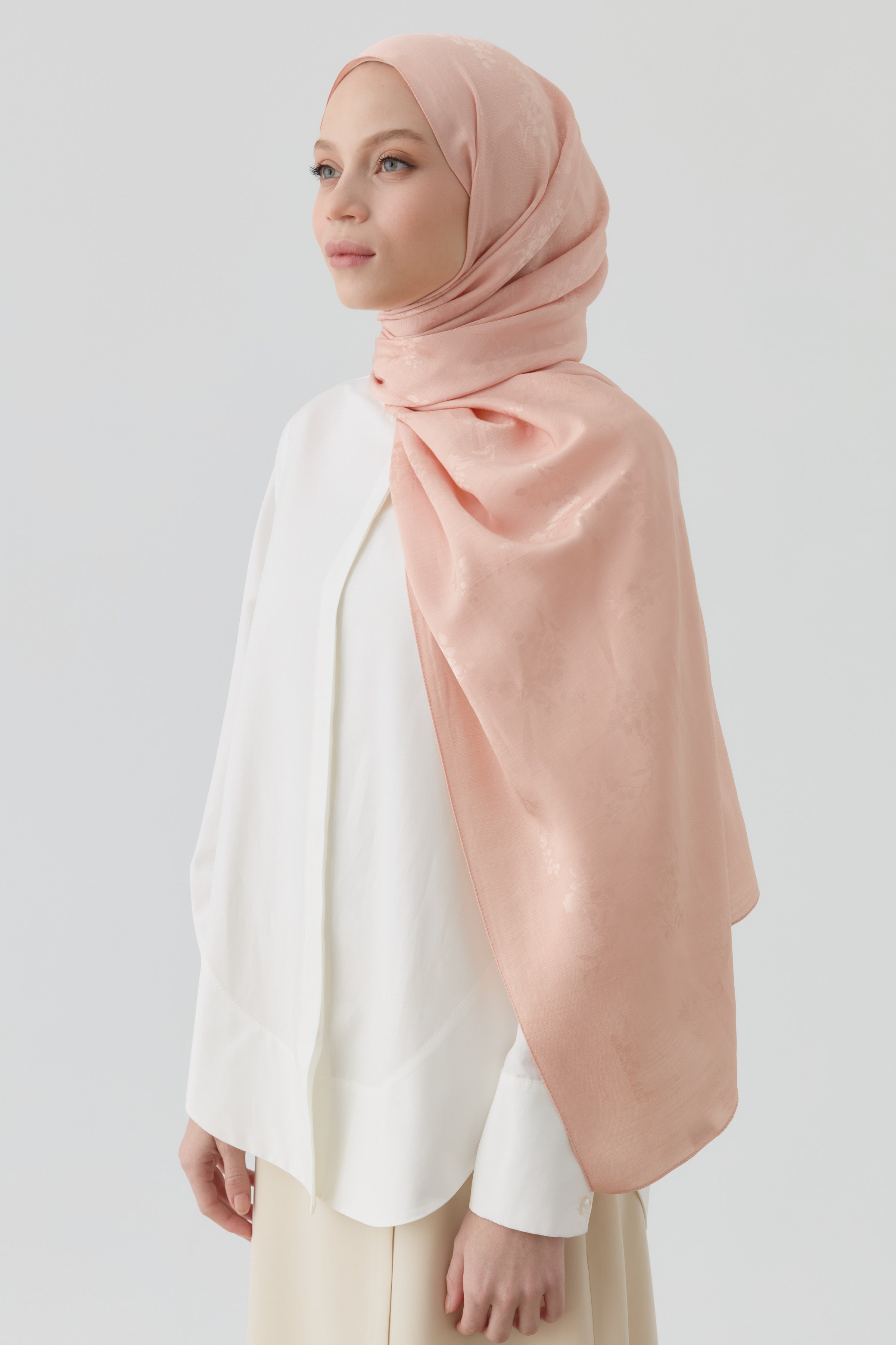 Floral Jakar Naturel Şal - Somon TUGBA