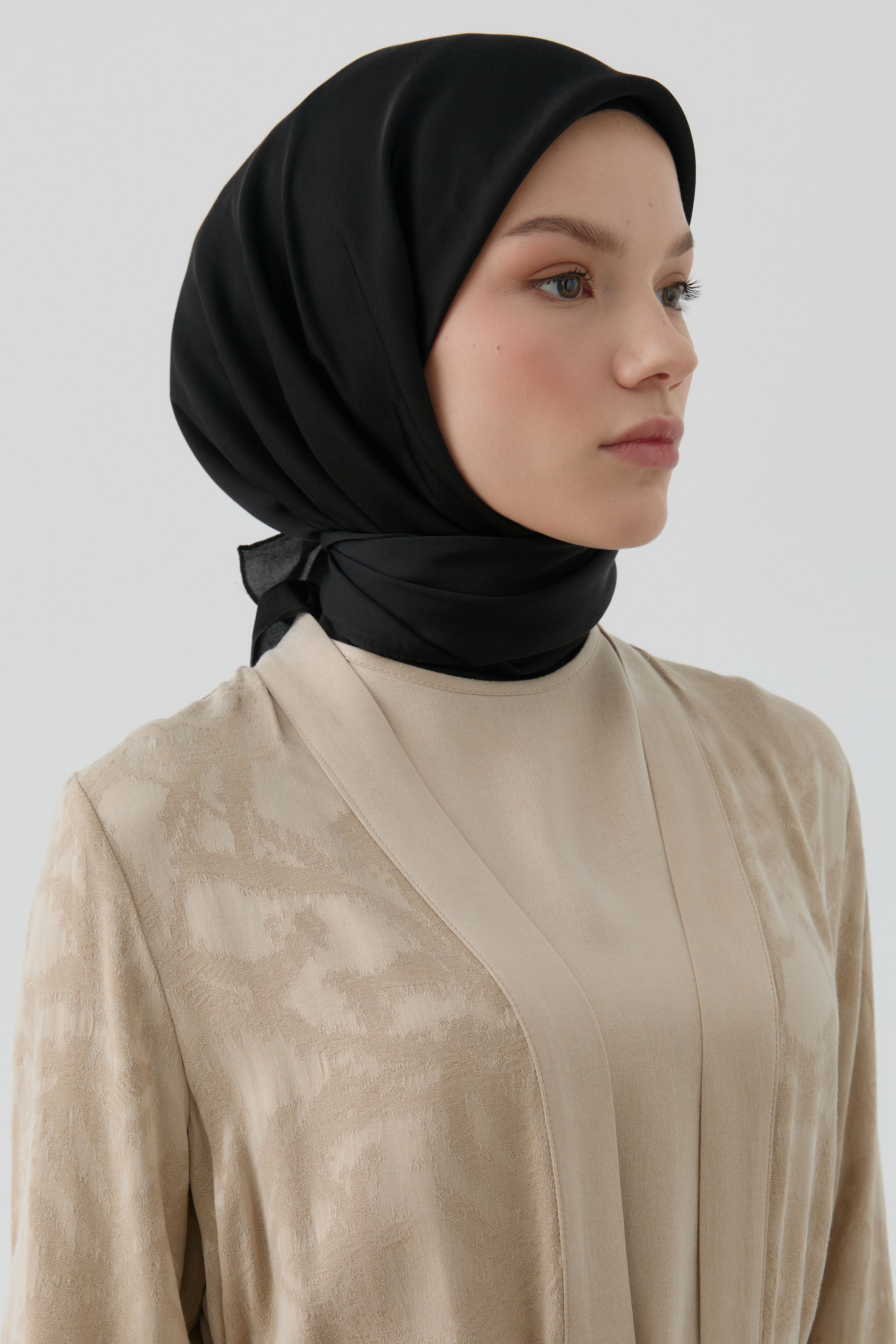 Floş Pamuk Naturel Eşarp - Siyah TUGBA