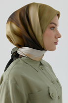 Flu Desenli Sura İpek Eşarp - Haki TUGBA