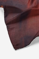 Flu Desenli Sura İpek Eşarp - Kırmızı TUGBA