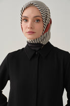 Gizli Patlı Basic Tunik - Siyah TUGBA