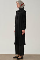 Gizli Patlı Basic Tunik - Siyah TUGBA