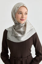 Aden Sura İpek Eşarp - Gümüş TUGBA