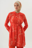 Hakim Yaka Büzgülü Floral Yaprak Desenli Tunik - Mercan TUGBA