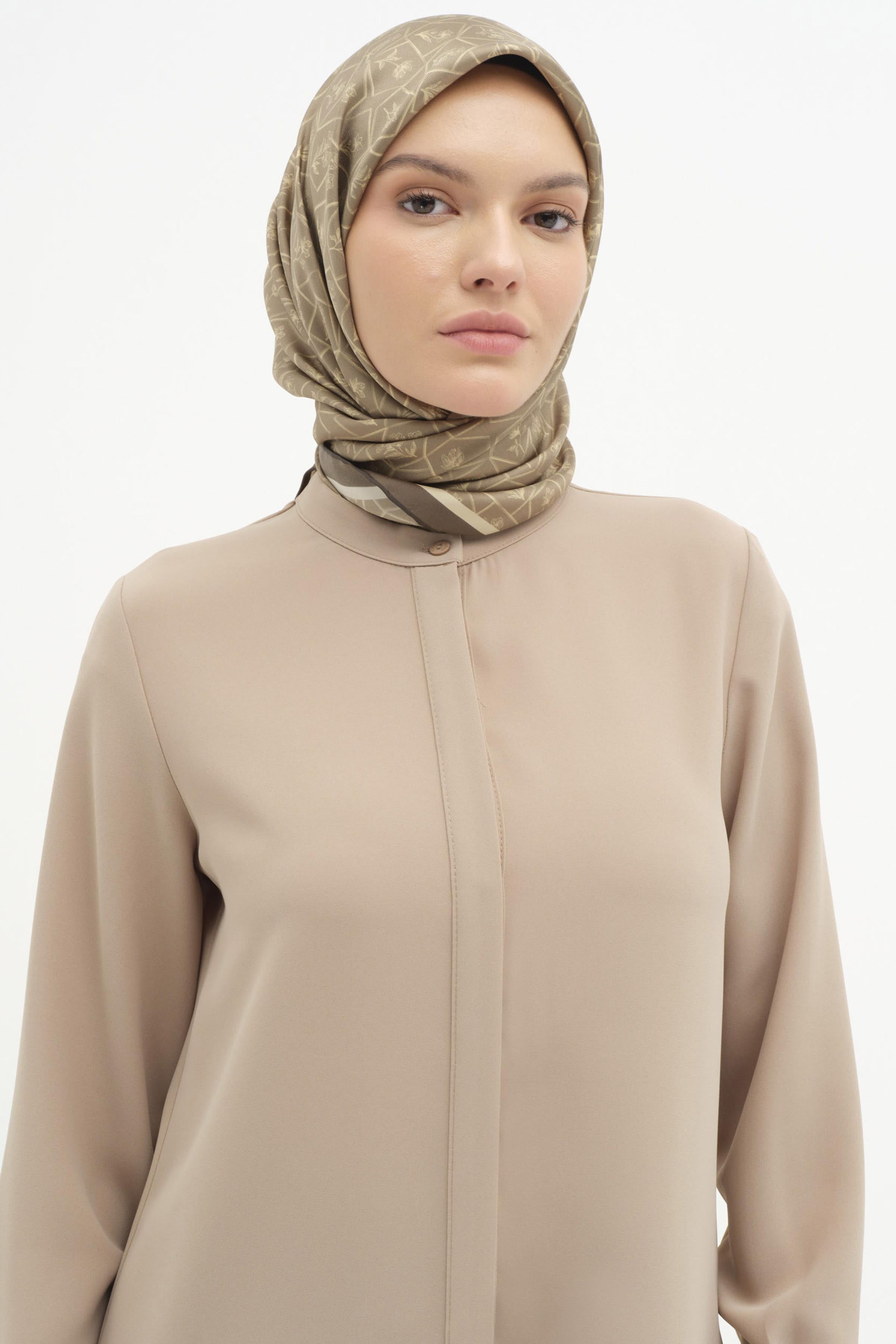 Hakim Yaka Gizli Patlı Tunik - Vizon TUGBA