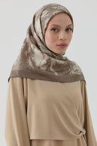 İzel Twill İpek Eşarp - Açık Kahve TUGBA