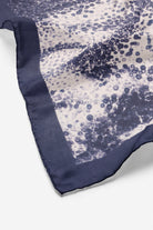 İzel Twill İpek Eşarp - Lacivert TUGBA