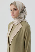 Kalın Çizgi Desenli Stil Eşarp - Bej TUGBA