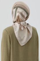 Kalın Çizgi Desenli Stil Eşarp - Bej TUGBA